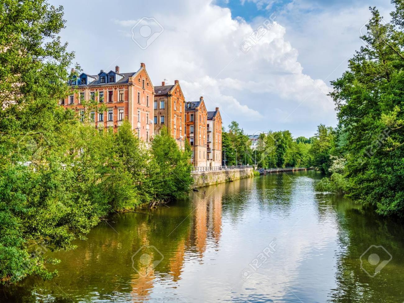 Wohnung Am Gruenen, Naehe Stadtzentrum Und Hauptbahnhof, Wlan Inklusive Fuerth Exterior photo